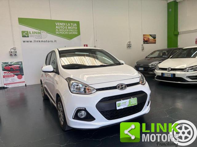 HYUNDAI i10 usata, con Autoradio