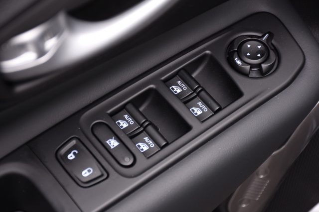 JEEP Renegade usata, con Sedili riscaldati