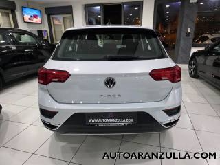 VOLKSWAGEN T-Roc usata, con Autoradio