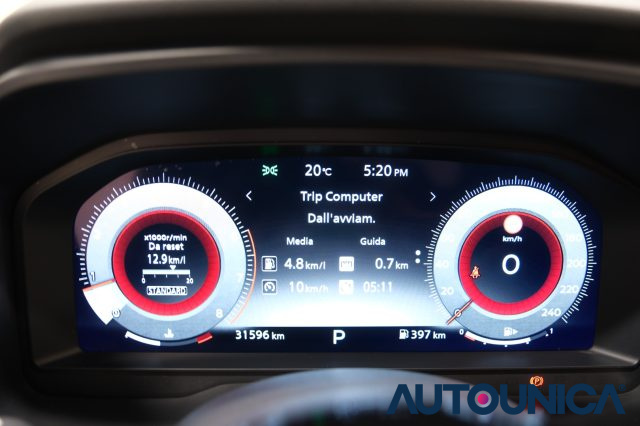 NISSAN Qashqai usata, con Boardcomputer