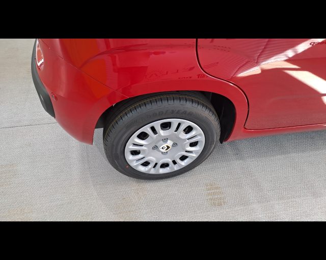 FIAT New Panda usata 15