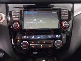 NISSAN Qashqai usata, con Controllo automatico clima