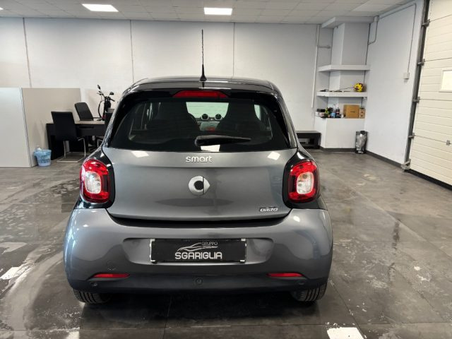 SMART ForFour usata, con MP3