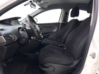 LANCIA Ypsilon usata, con Servosterzo
