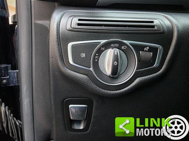 MERCEDES-BENZ V 250 usata, con Specchietti laterali elettrici