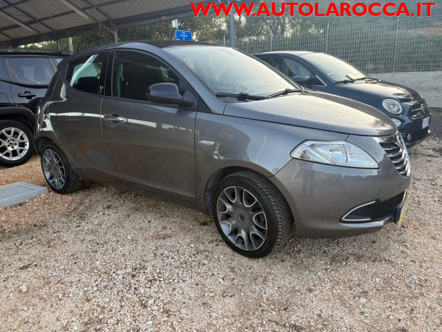 LANCIA Ypsilon usata, con ABS