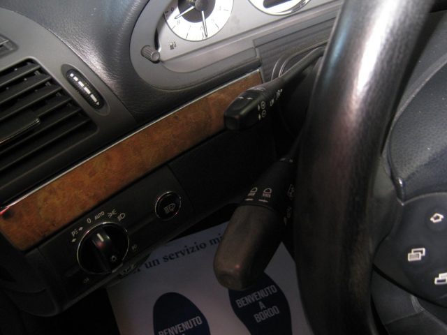 MERCEDES-BENZ E 320 usata, con Cruise Control