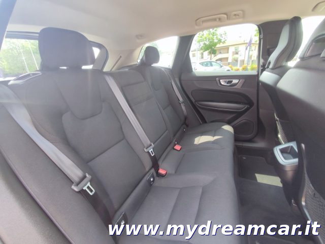 VOLVO XC60 usata, con Specchietti laterali elettrici