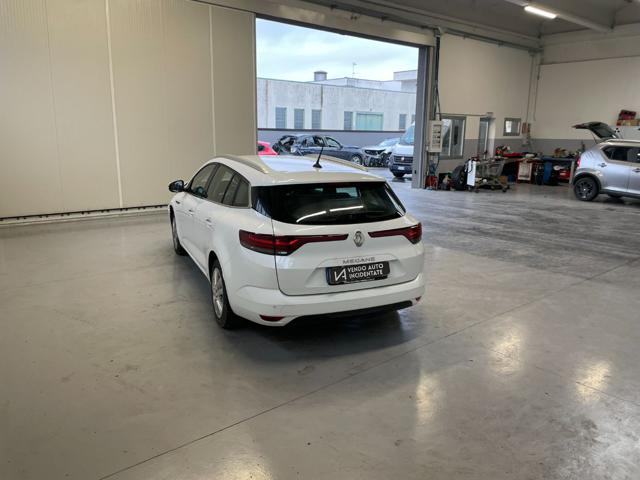 RENAULT Megane usata, con Alzacristalli elettrici