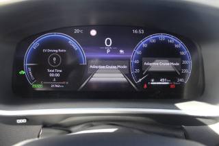 TOYOTA Corolla Cross usata, con Fari LED