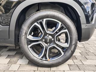 JEEP Avenger usata, con Interni in pelle