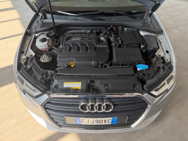 AUDI A3 usata, con Sensori di parcheggio posteriori