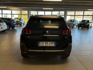 PEUGEOT 5008 usata, con Autoradio
