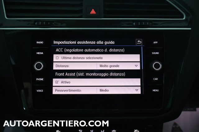 VOLKSWAGEN Tiguan usata, con Volante in pelle