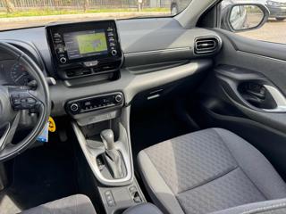 TOYOTA Yaris usata, con Fendinebbia