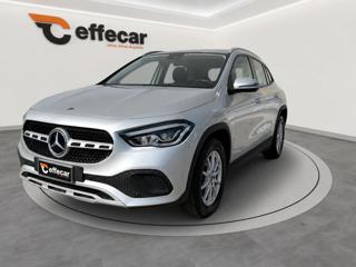 MERCEDES-BENZ GLA 200 d Automatic Business Extra