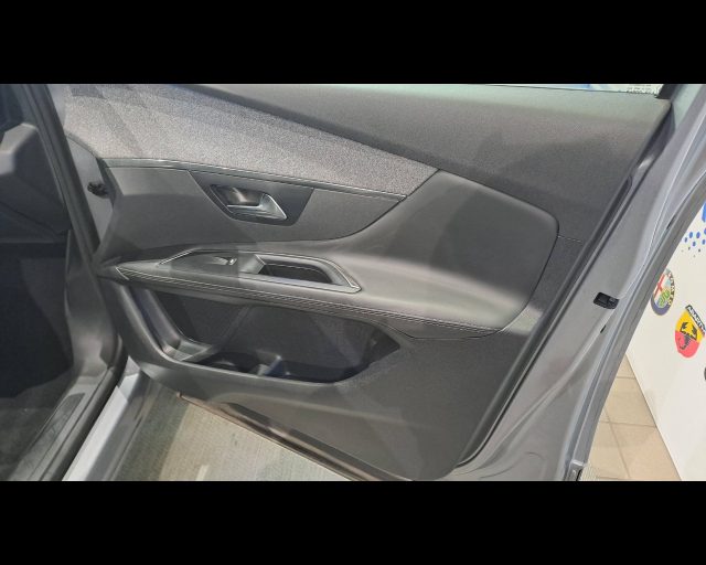 PEUGEOT 3008 usata 23