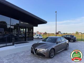 ALFA ROMEO Giulia 2.2 Turbodiesel 160 CV AT8 