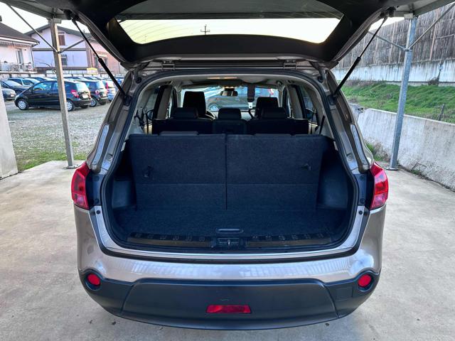 NISSAN Qashqai+2 usata, con Abilitata per E10