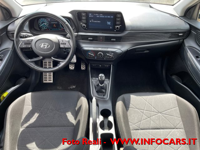 HYUNDAI Bayon usata, con Park Distance Control