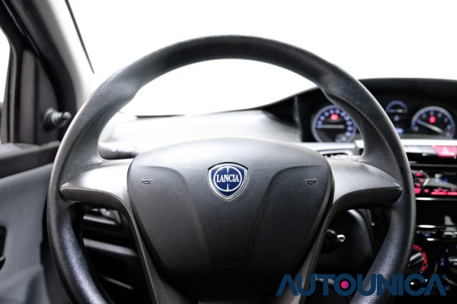 LANCIA Ypsilon usata, con Chiusura centralizzata