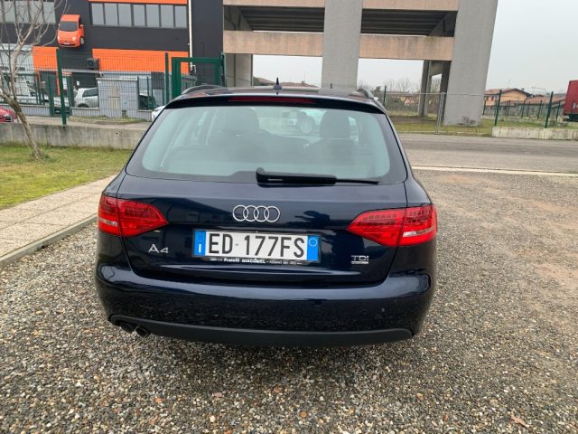AUDI A4 usata, con Autoradio