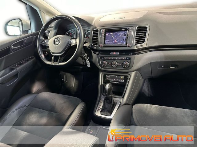 VOLKSWAGEN Sharan usata, con Airbag