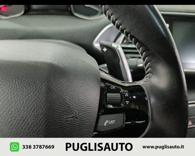 PEUGEOT 308 usata, con Sistema di navigazione