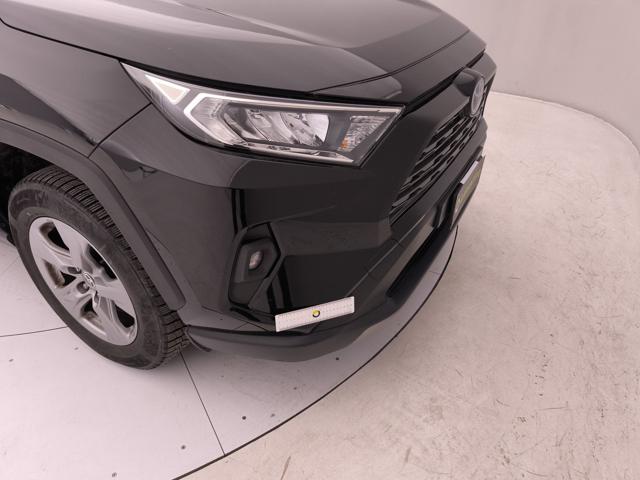 TOYOTA RAV 4 usata, con Specchietto retrovisore con funzione antiabbagliamento