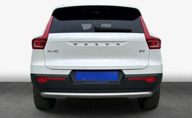 VOLVO XC40 usata, con Luci diurne LED