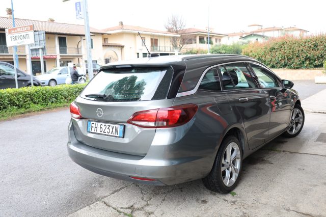 OPEL Astra usata, con Climatizzatore