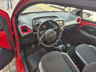 TOYOTA Aygo usata, con Controllo automatico clima