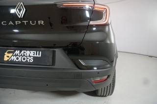 RENAULT Captur usata, con Volante in pelle