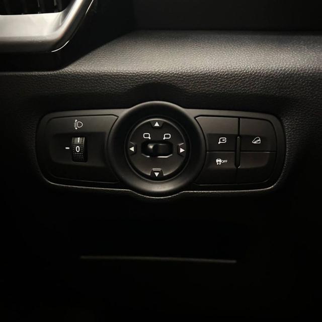 EMC Sei usata, con Bracciolo