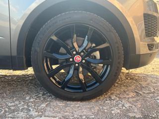JAGUAR E-Pace usata, con Specchietti laterali elettrici