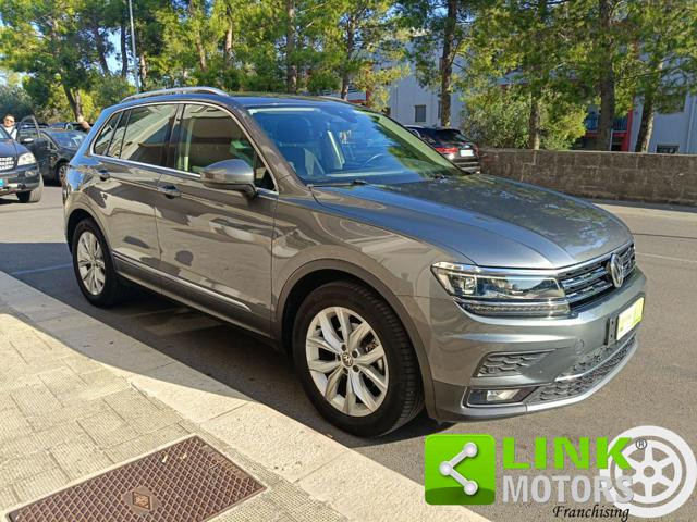 VOLKSWAGEN Tiguan usata, con Airbag laterali