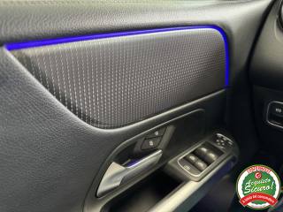 MERCEDES-BENZ GLB 180 usata, con Sistema di navigazione