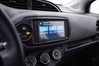 TOYOTA Yaris usata, con Sistema di navigazione