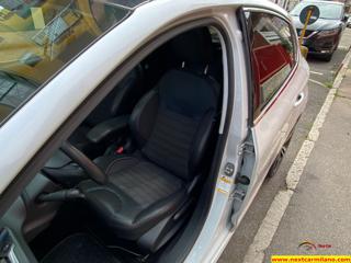 PEUGEOT 208 usata 47
