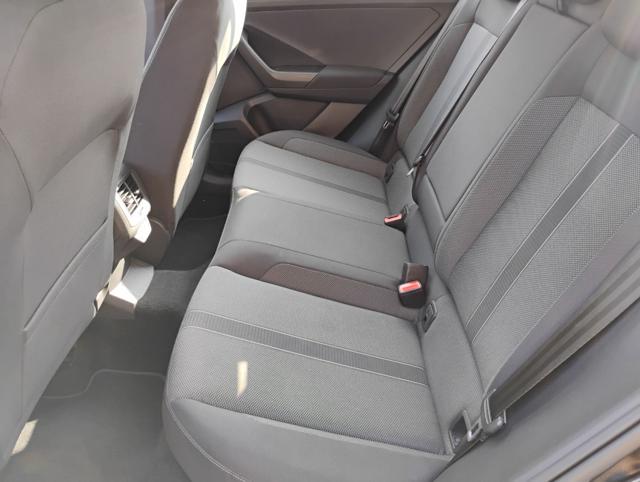 VOLKSWAGEN T-Roc usata, con Climatizzatore
