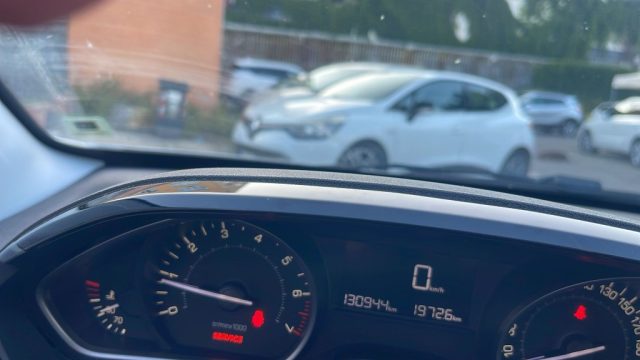 PEUGEOT 208 usata, con ESP