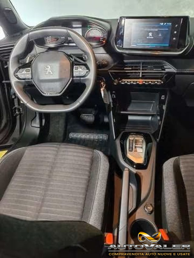 PEUGEOT 2008 usata, con Climatizzatore