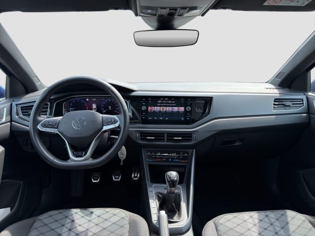 VOLKSWAGEN Taigo usata 11