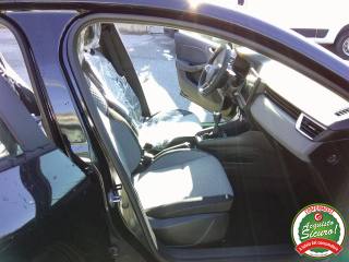 RENAULT Clio usata, con Servosterzo