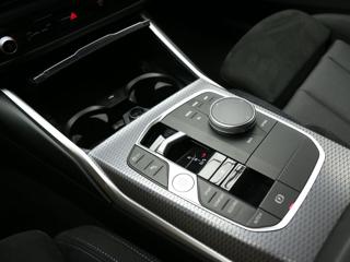 BMW 320 usata, con Controllo automatico clima