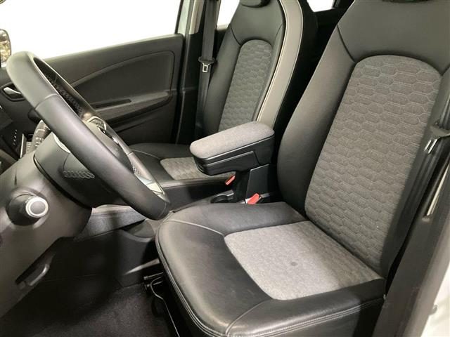 RENAULT ZOE usata, con Controllo automatico clima