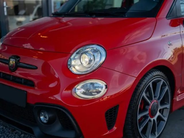 ABARTH 595 usata, con Airbag