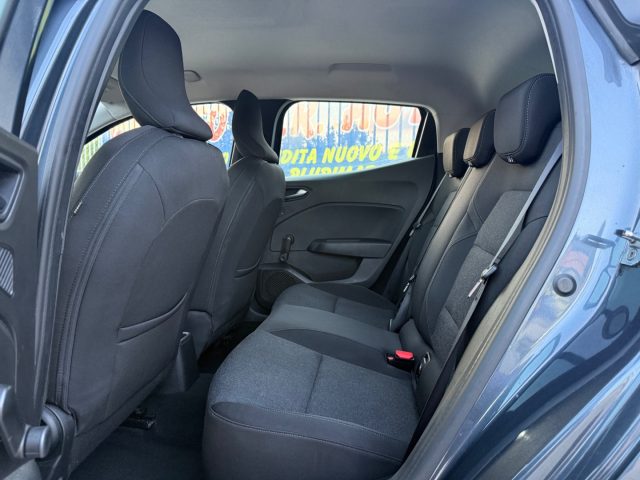 RENAULT Clio usata, con Sensore di pioggia