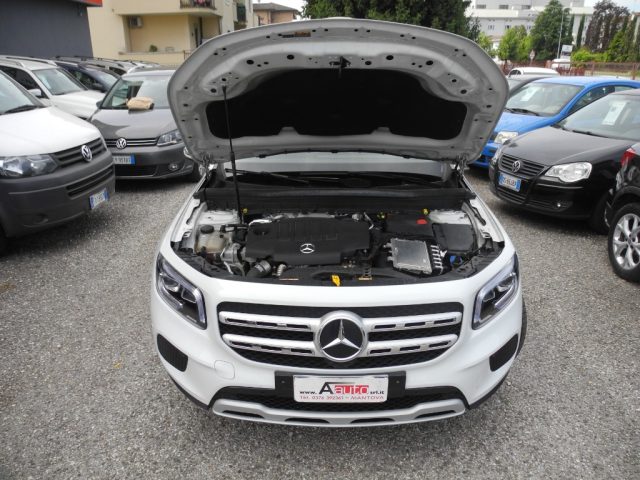 MERCEDES-BENZ GLB 200 usata 100