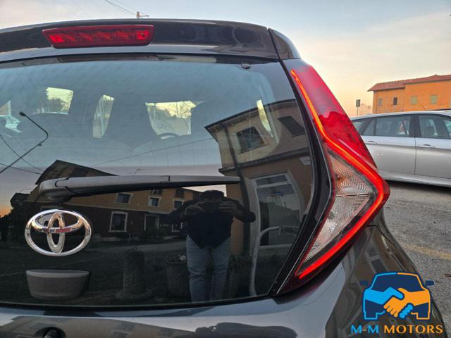 TOYOTA Aygo usata 30